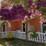 Villasabella * Λαγανάς