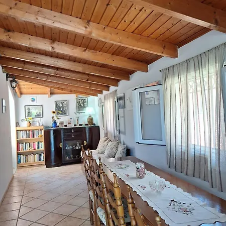 Villasabella Apartment